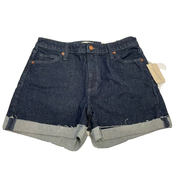 NWT universal thread womens sz 6 X 4” L midi denim shorts stretch blue Cuffed - Picture 1 of 6